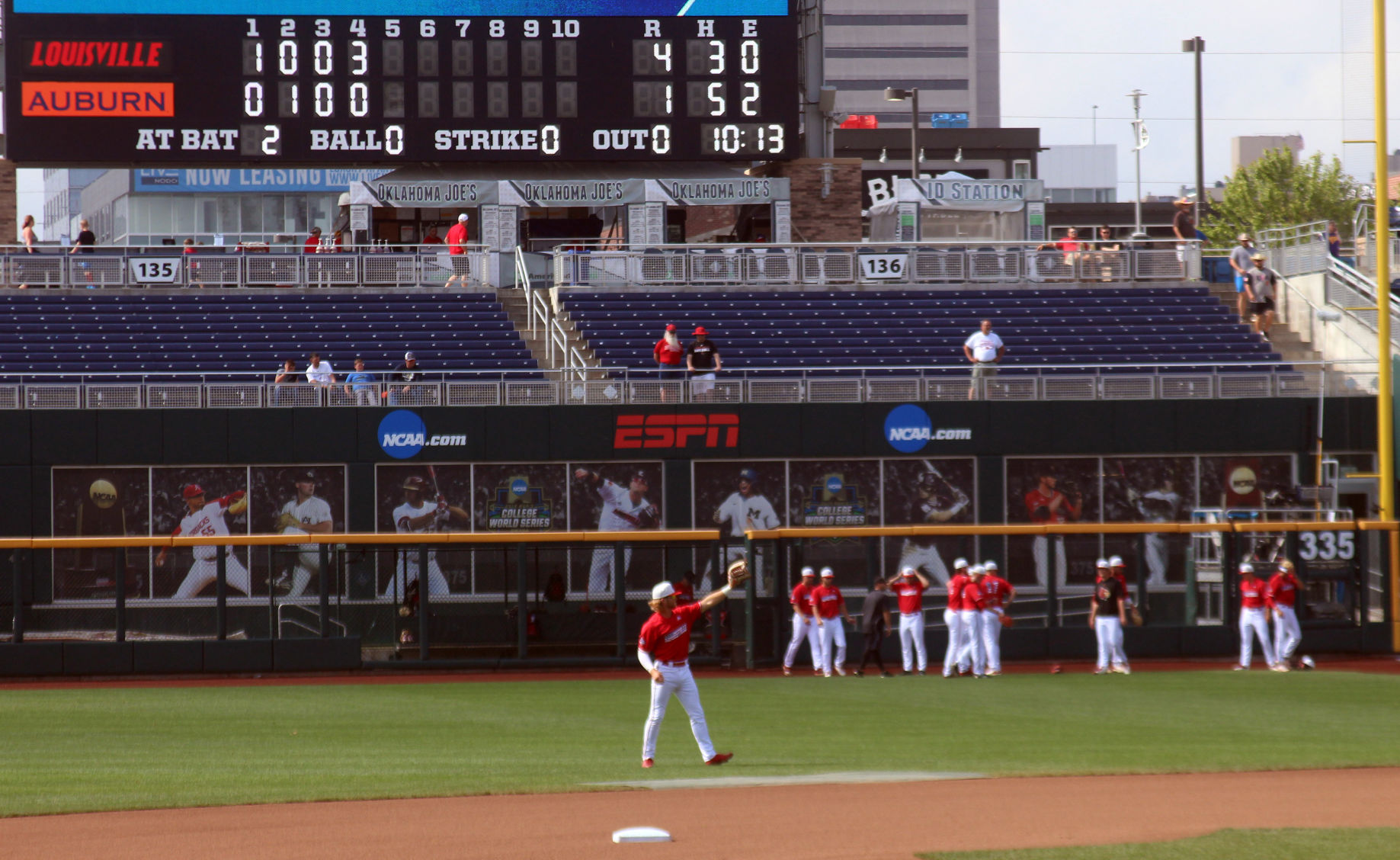Auburn vs. Louisville at the College World Series